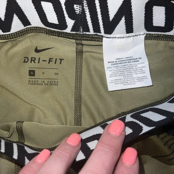 Nike Pro Pants Men's Small Camouflage Dri-Fit 3/4 Length Training Compression - Picture 3 of 3